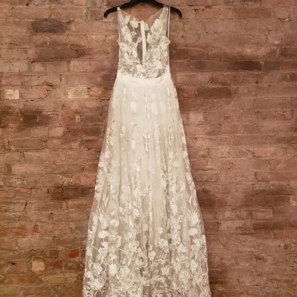 Rebecca Schoneveld White Floral Wedding Dress - Picture 5 of 7